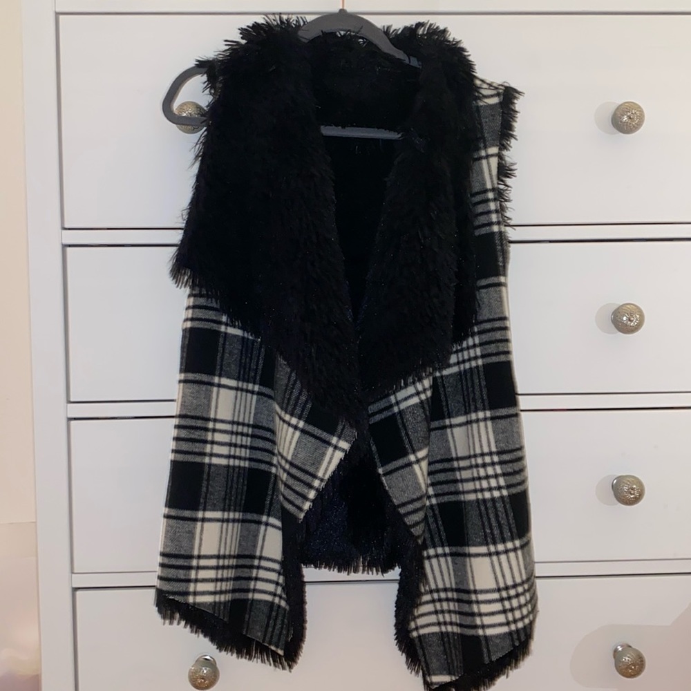 Reversible Steve Madden vest